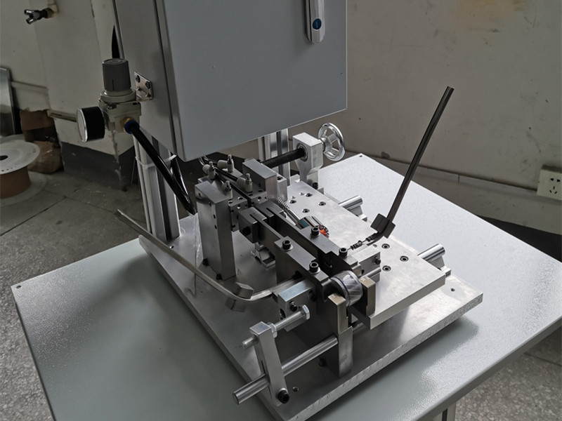 卡簧组装机厂家直销｜苏州敏熙思汉：非标定制+稳定高效，赋能企业自动化升级